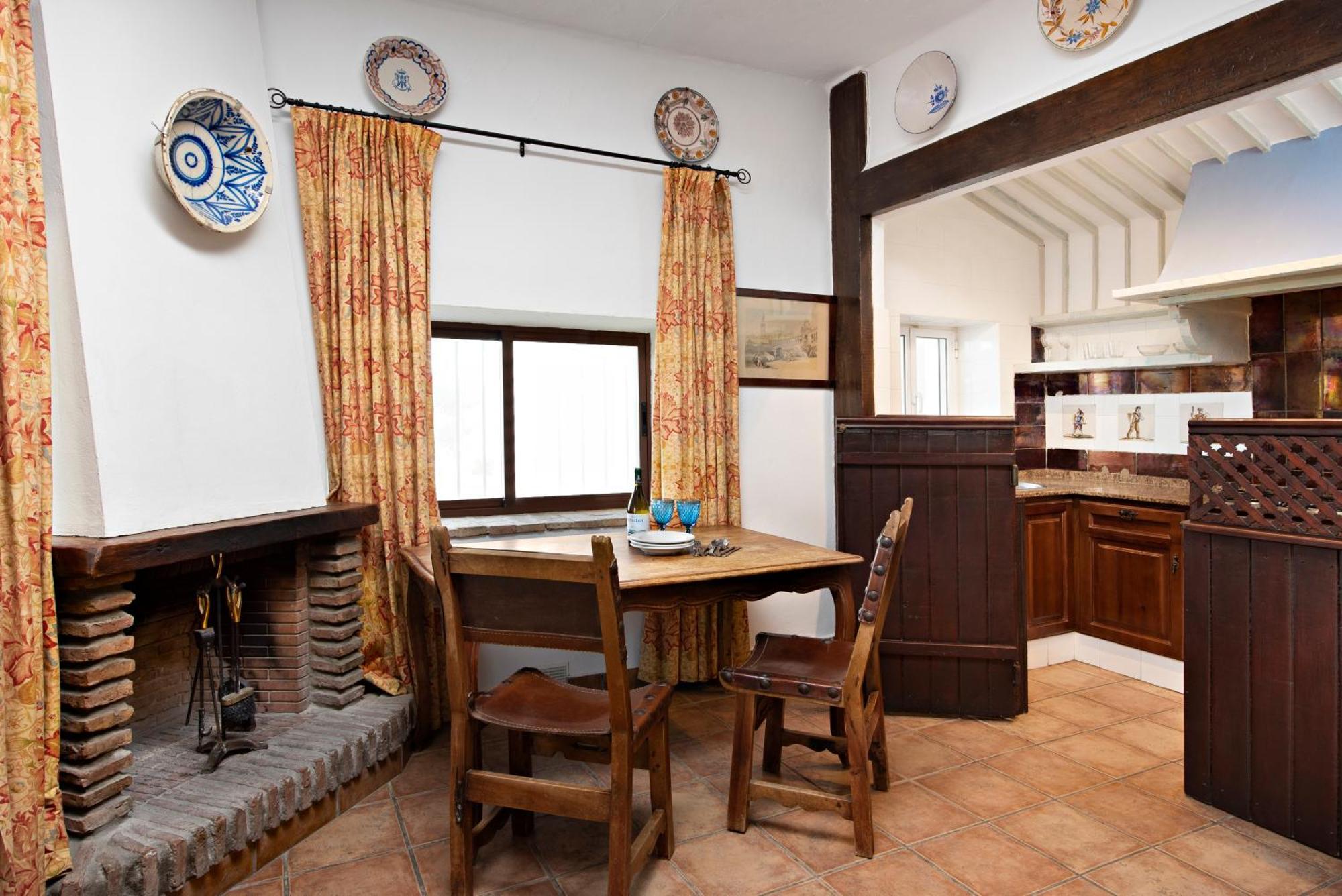 Suites Cortijo Fontanilla كونيل ذي لا فرونتيرا المظهر الخارجي الصورة